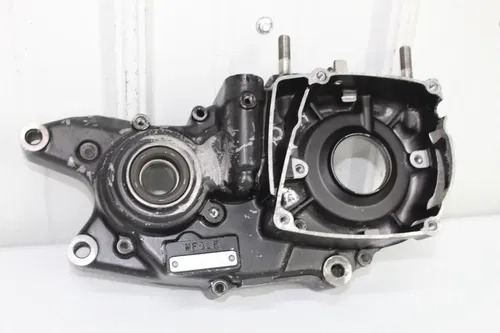 1983 Honda CR250 OEM Crankcase Set Engine Cases Case right left CR 250 83/Z1