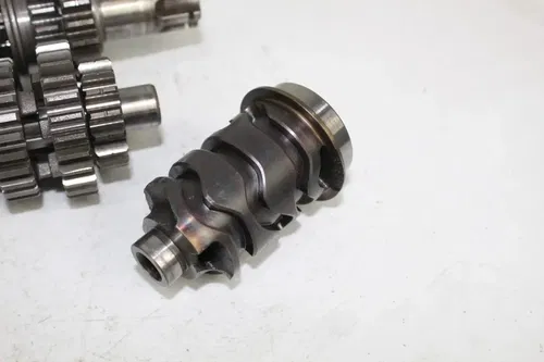 1985 - 2000 Yamaha XT350 Transmission Shafts Gears Forks Drum XT 350 85/2