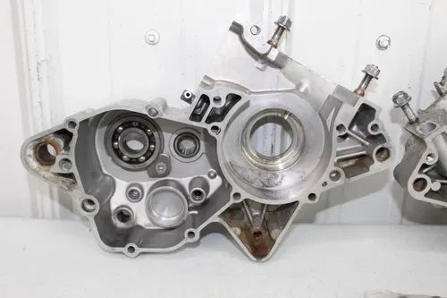 1988 - 1991 Yamaha YZ125 OEM Crankcase Set Engine Case Cases YZ 125 89/2