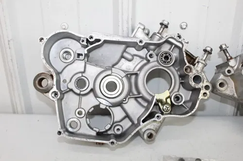 1988 - 1991 Yamaha YZ125 OEM Crankcase Set Engine Case Cases YZ 125 89/2