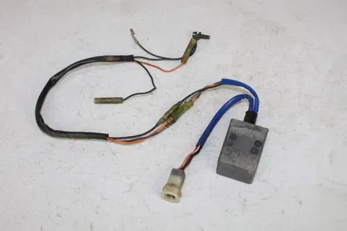 1982 1983 Yamaha YZ100 OEM CDI unit 5X2-85540-10-00 YZ 100 82/4