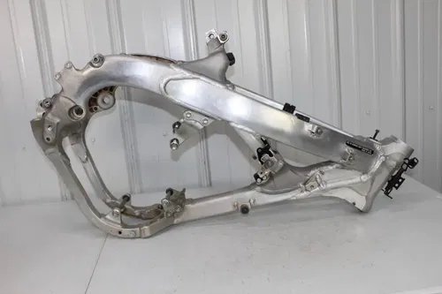 2011 Kawasaki KX250F OEM Frame 32160-0403 Chassis KX250 F KX 250 F 11/7