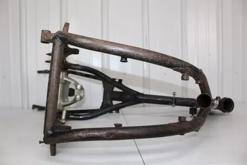1982 Suzuki RM125 OEM Frame 41100-14111-019 Chassis RM 125 82/2