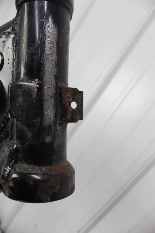 1982 Suzuki RM125 OEM Frame 41100-14111-019 Chassis RM 125 82/2