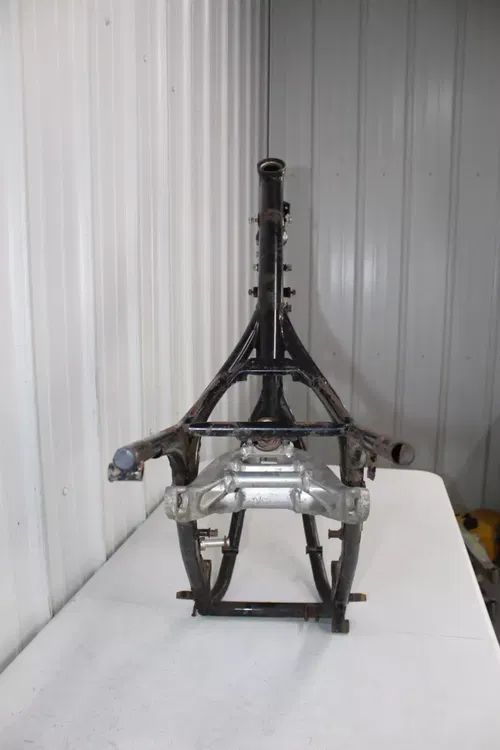 1982 Suzuki RM125 OEM Frame 41100-14111-019 Chassis RM 125 82/2