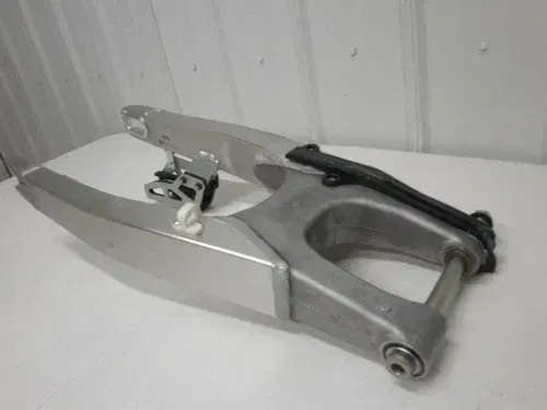 NEW 2013 - 2014 Suzuki RMZ450 Swingarm swing arm pivot rear guide RMZ 450 13 14
