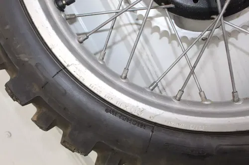 1983 Honda CR250R OEM 2.15 x 18 DID Rear wheel assembly CR250 CR 250 83/2