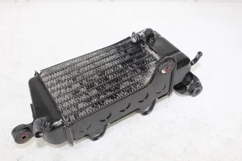 1984 Honda CR250 OEM Left Radiator 19015-KA4-731 CR 250 84/3