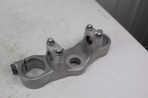 1992 Honda CR250 OEM Upper Triple Clamp Bridge for 7/8 Bars 53200-KZ3-860 CR 250