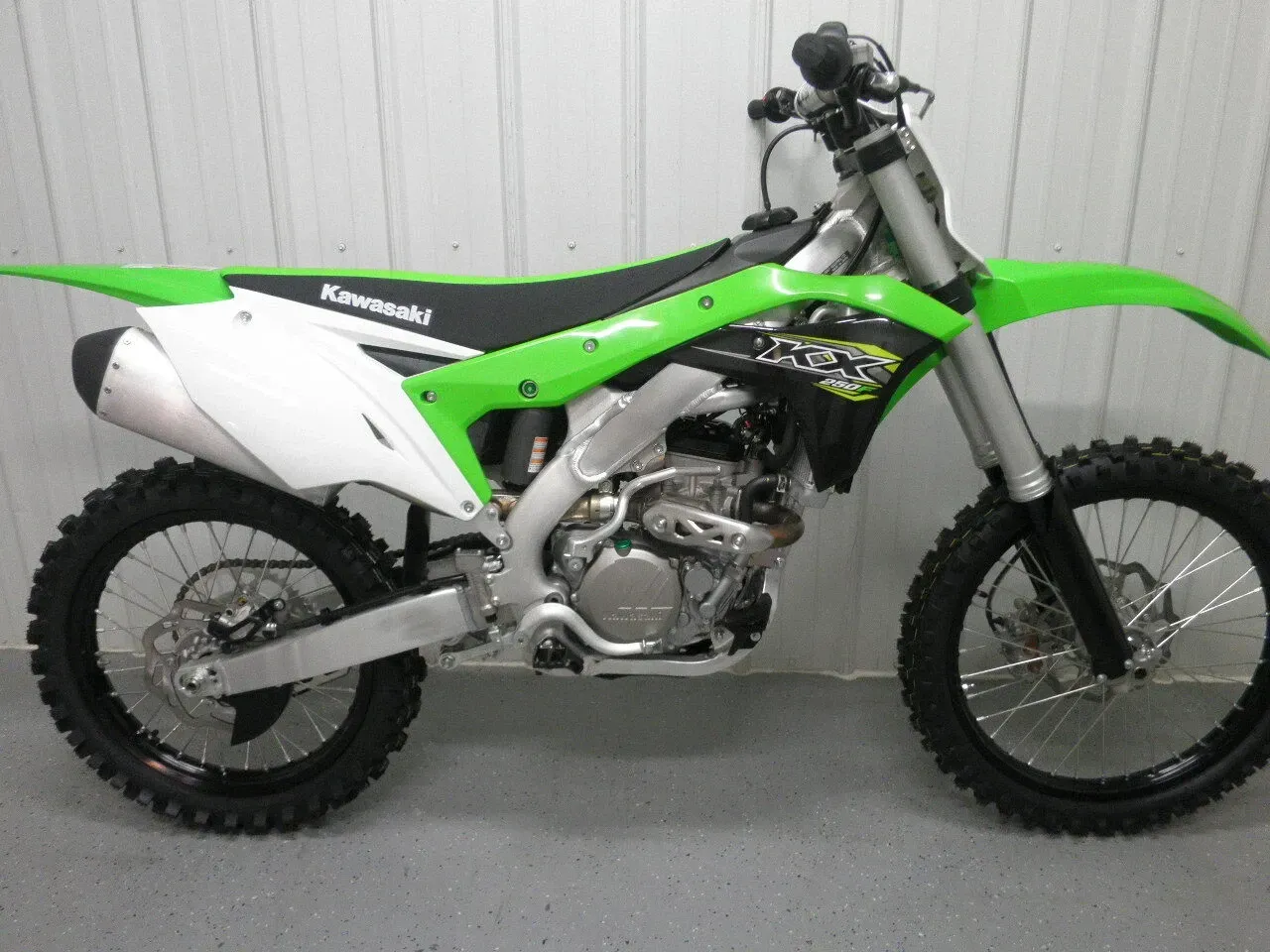 NEW 2018 KX250F KX450F Rear Brake assembly Brakes KX 250 11 - 19 450 11 - 18