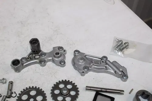 2009 - 2015 Kawasaki KX450F OEM Oil Pump assembly Gears Rotors Shafts KX 450 9/6