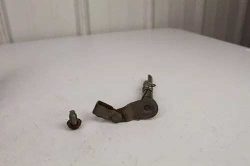 1981 Yamaha XT250 Clutch actuator arm push lever 3Y1-16380-01-00 XT 250 80 - 84