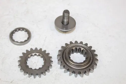 2000 - 2025 Yamaha YZ250 OEM Primary Drive Gears with Bolt and washer YZ 250 3/3