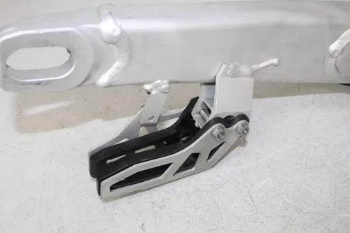 2024 2025 Yamaha YZ250F OEM Swingarm Swing Arm YZ450F 2023 - 2025 (24/2)