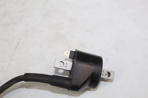 1982 - 1985 Kawasaki KX125 OEM Ignition Coil 21121-1126 Cap KX 125 84/4