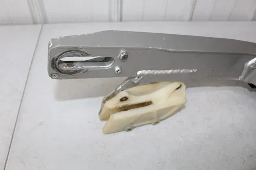 1988 Honda CR125 OEM Swingarm Swing Arm NEW chain slider CR 125 88/2