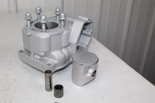 2000 Kawasaki KX125 OEM Cylinder 11005-1921 Piston STD 54mm KX 125 00/5
