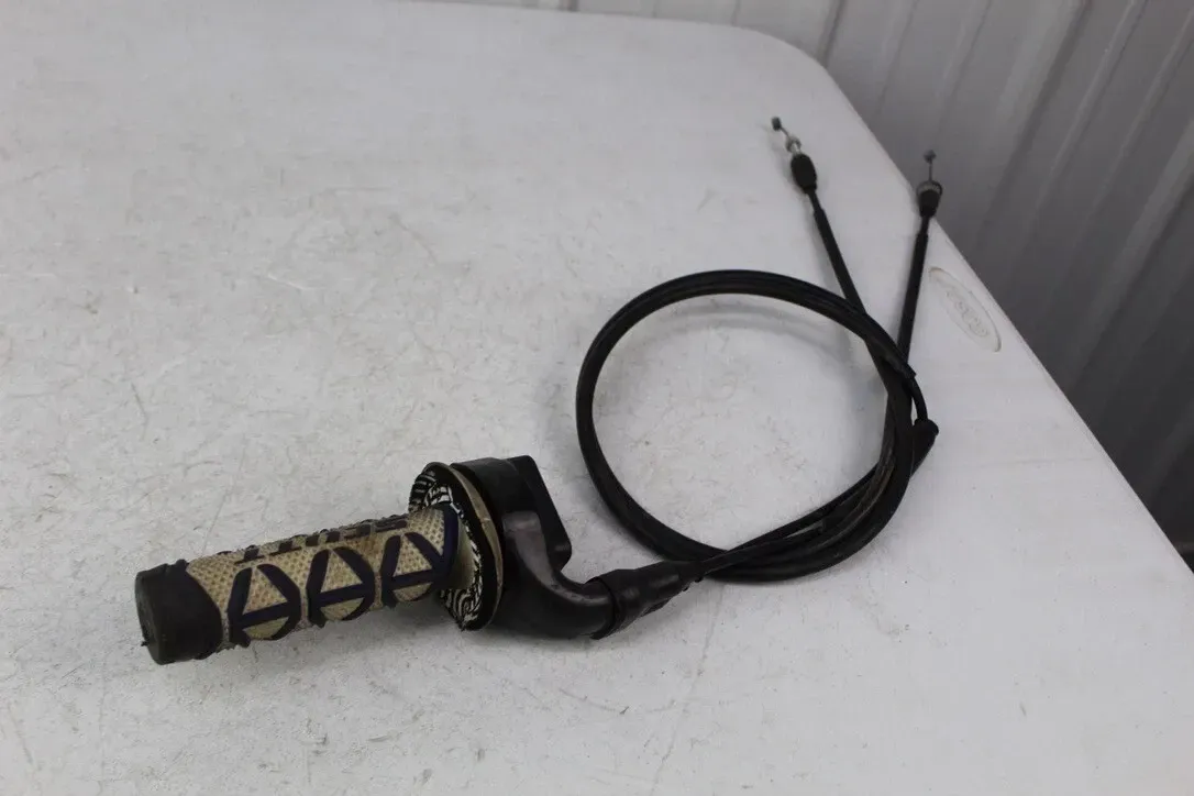 2004 2005 Yamaha YZ250F OEM Throttle Housing Tube Cables WR250F WR YZ 250 F 5/4