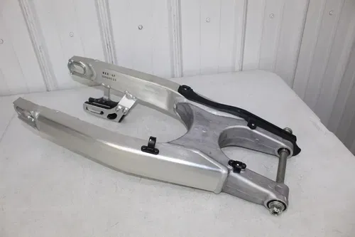 NEW 2021 - 2024 HONDA CRF450R OEM Swingarm 52200-MKE-AF0 Swing Arm CRF 250 450