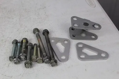 1995 - 2006 Kawasaki KDX200 KDX 220 OEM Upper Lower Engine Mount Brackets Bolts