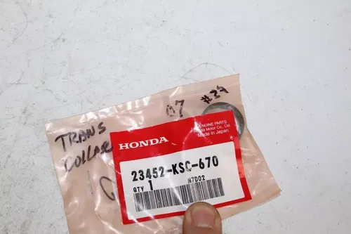 Honda CRF 250R 250X OEM Transmission COLLAR, COUNTERSHAFT 3rd GEAR 23452-KSC-670