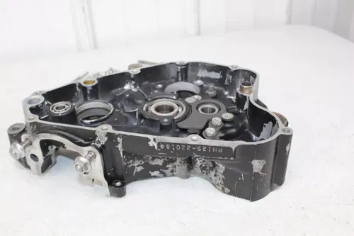 1982 Suzuki RM125 Right Engine Crankcase Crank Case RM 125 82/2