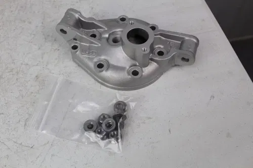 1995 - 2006 Kawasaki KDX200 OEM Cylinder Head 11001-1409 KDX 200 Nuts Dowels