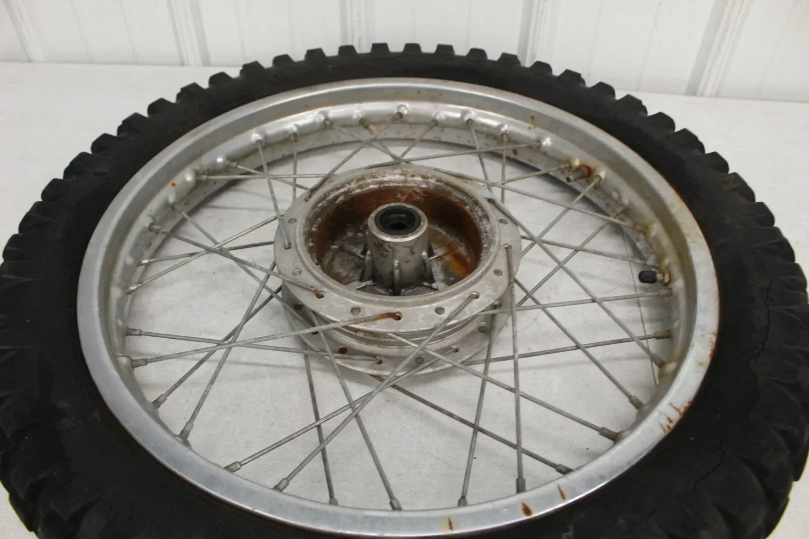 1970 Yamaha HT1 OEM Rear Wheel assembly HT1B HT1BM 70 71 #1