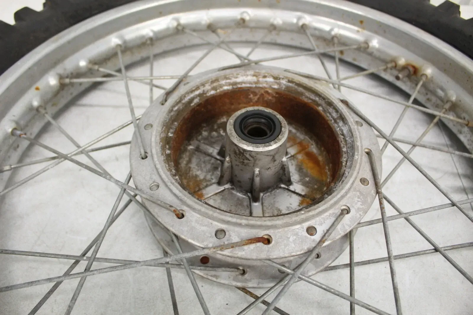 1970 Yamaha HT1 OEM Rear Wheel assembly HT1B HT1BM 70 71 #1