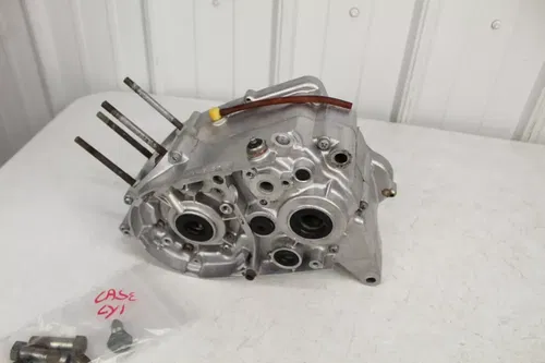 1970 1971 Yamaha HT1 OEM Crankcase Set Engine Case Cases HT1B HT1BM