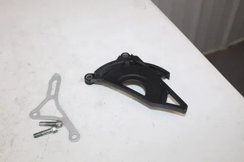 2014 - 2017 Yamaha YZ450F OEM Chain Guard Guide Case Saver YZ450 YZ 450 16/4