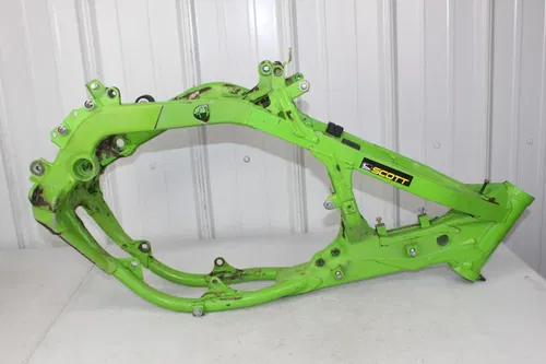 2000 Kawasaki KX125 OEM Frame 32160-1632-CC Chassis KX 125 00/5