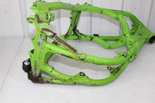 2000 Kawasaki KX125 OEM Frame 32160-1632-CC Chassis KX 125 00/5