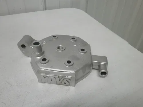 1982 Yamaha YZ250 OEM YPVS Cylinder Head 5X5-11111-00-00 YZ 250 82