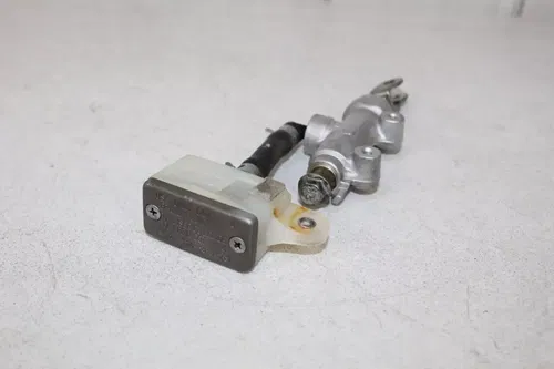 2000 - 2023 Suzuki DRZ400 Rear Master Cylinder needs rebuilding DRZ 400