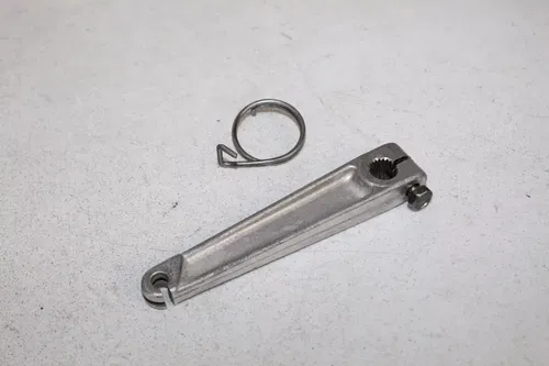 1981 1982 Suzuki RM125 Front brake cam lever and spring RM 125 250 465 82/2