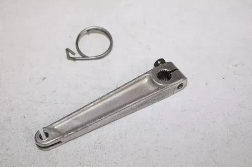 1981 1982 Suzuki RM125 Front brake cam lever and spring RM 125 250 465 82/2
