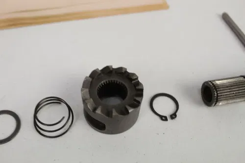 1973 CZ380 Internal Kickstarter assembly Kick starter CZ 380 400 type 981 - 4