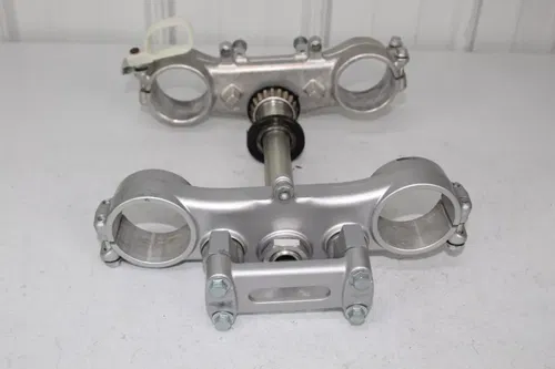 2004 Suzuki RMZ250 OEM Triple Clamps Clamp Set RMZ 250 04/2