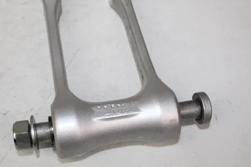 NEW 2010 - 2018 Yamaha YZ450F Rear Suspension Linkage Connecting Link YZ 250 450