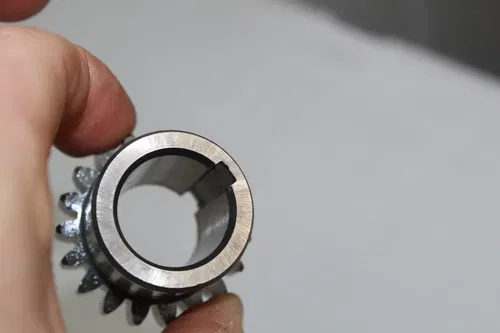 1989 Yamaha YZ125 Primary Drive Gear 3JD-16111-00-00 Nut Key YZ 125 89/3