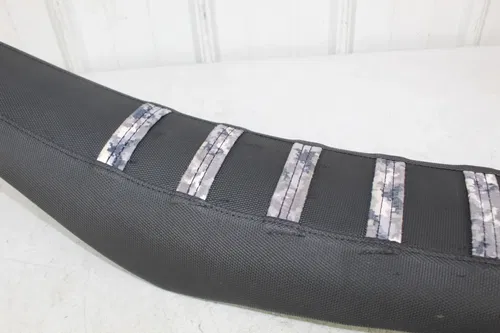 2019 - 2022 Husqvarna FC450 Seat Saddle Assembly Gripper Cover FC 250 350 450