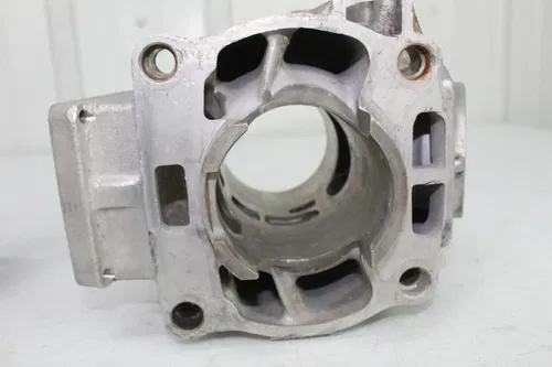 1995 Yamaha YZ250 OEM Cylinder 4MX-11311-09-00 YZ 250 95 CORE Needs rebuild