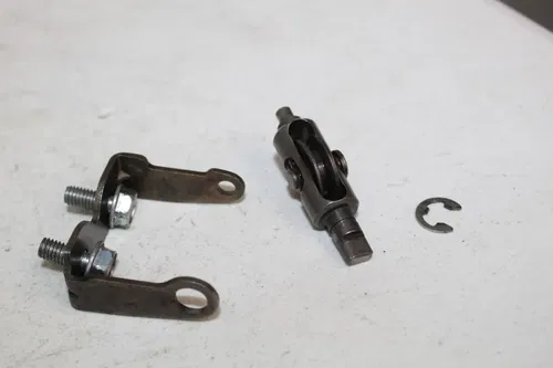 1984 Honda CR250R OEM ATAC Governor Shaft Roller Holder CR250 CR 250 84/3
