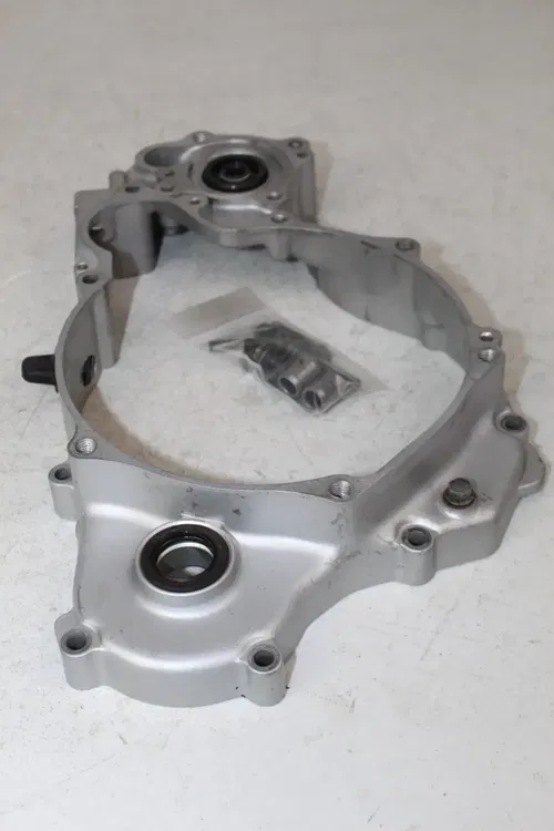 1990 - 1997 Yamaha YZ250 OEM Inner Clutch Cover 3SP-Y1543-00-00 YZ 250 96/3