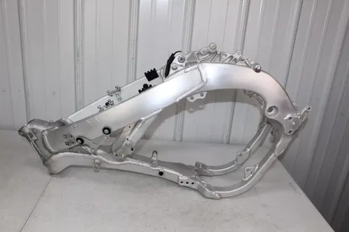 2023 Yamaha YZ450F OEM Frame BHR-21101-00-00 Chassis  YZ450 YZ 450 23/2