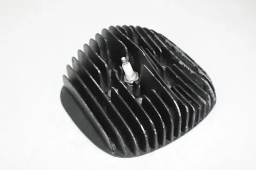 1979 - 1981 Suzuki RM100 OEM Cylinder Head 11111-40213 RM 100 79/2