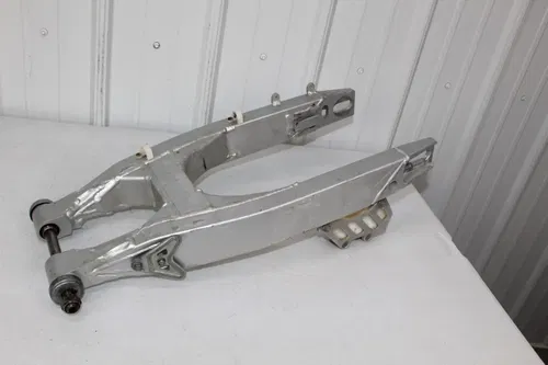 1989 Yamaha YZ125 Swingarm 3JD-22110-00-00 Swing Arm YZ 125 89/3