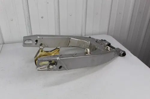 1989 Yamaha YZ125 Swingarm 3JD-22110-00-00 Swing Arm YZ 125 89/3