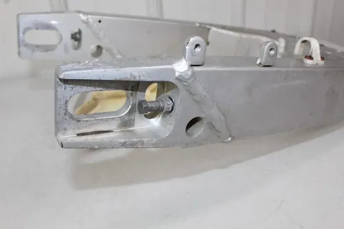 1989 Yamaha YZ125 Swingarm 3JD-22110-00-00 Swing Arm YZ 125 89/3